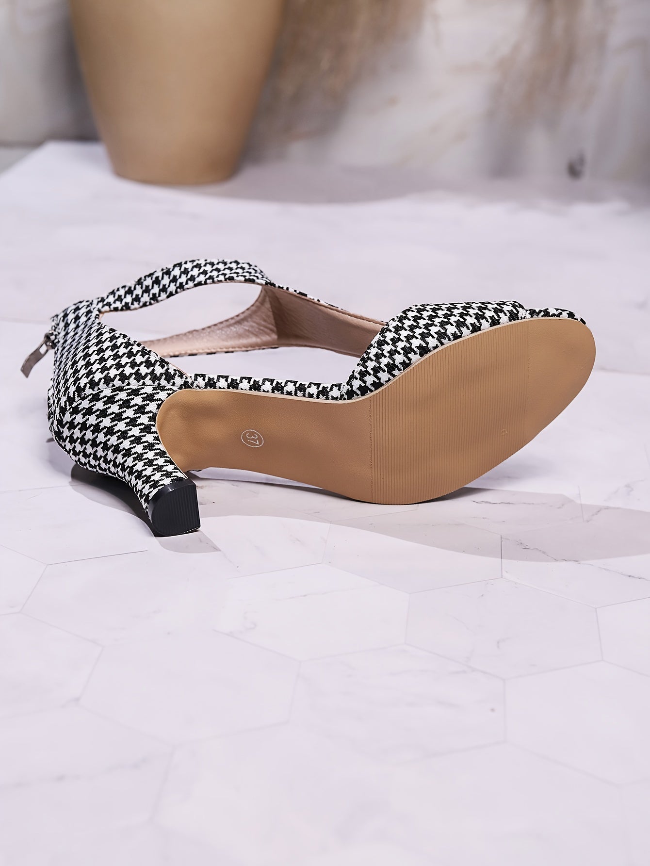 Giza Sandals