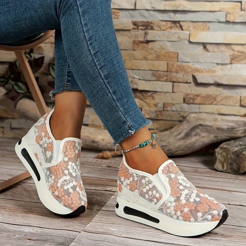 Sofia4 Running Shoes