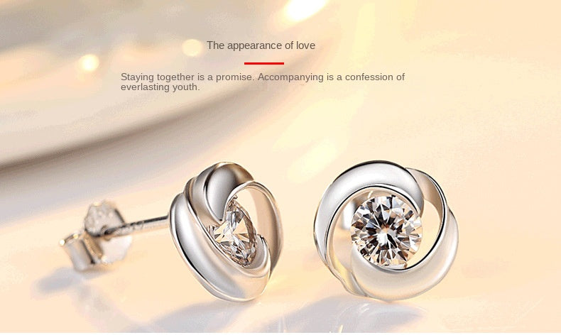 Alice Round Shaped Stud Earrings