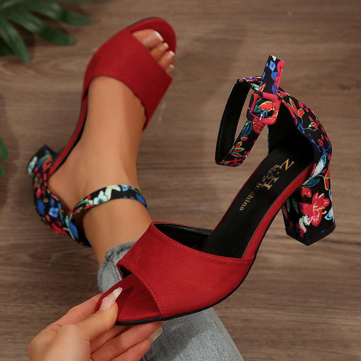 Lilli6 Heel Sandals