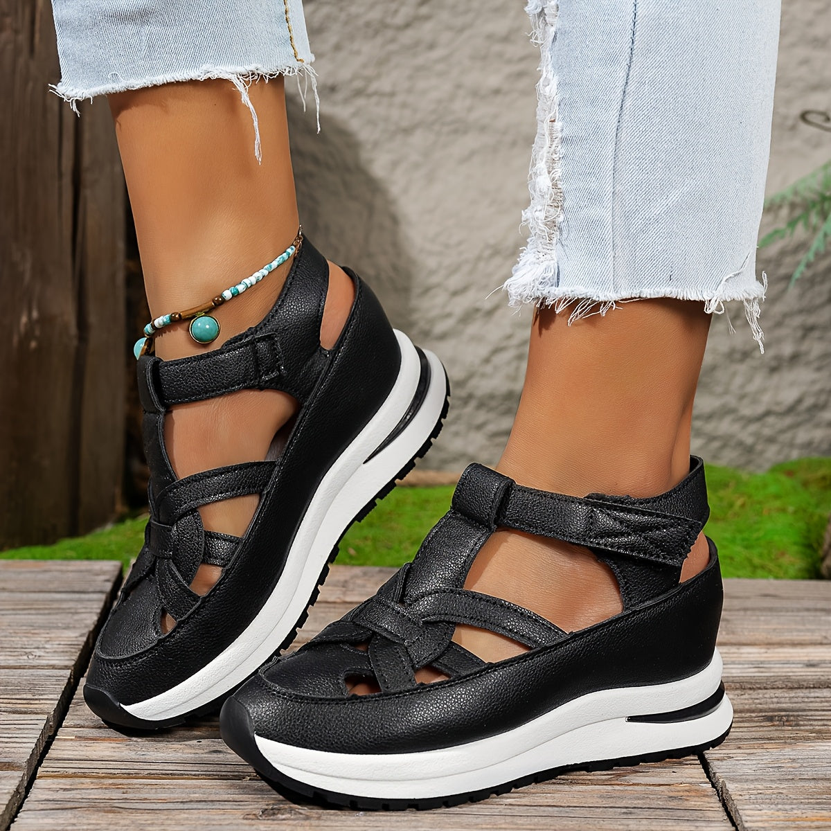 Malibu Platform Sandals