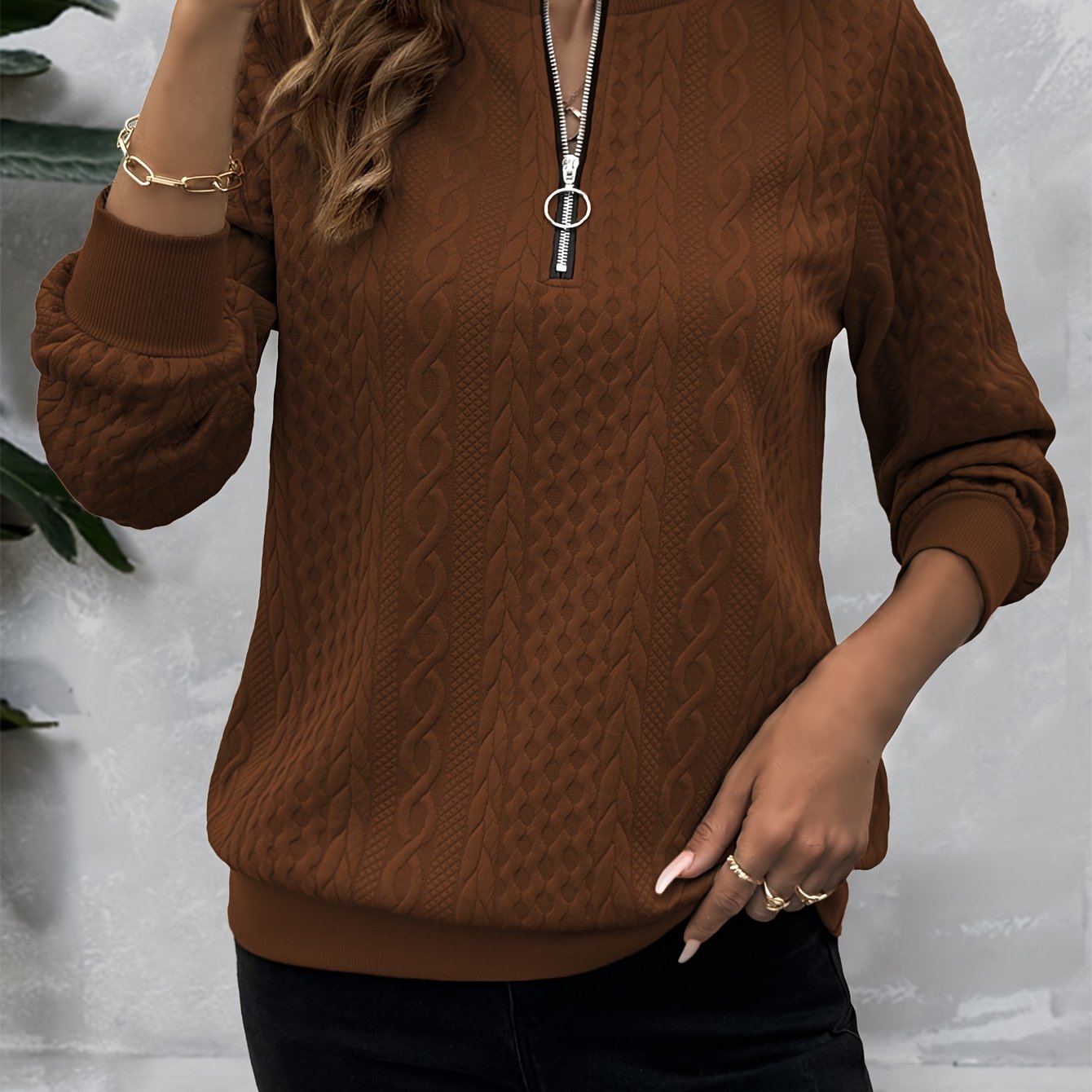 Samra Pullover Sweatshirt