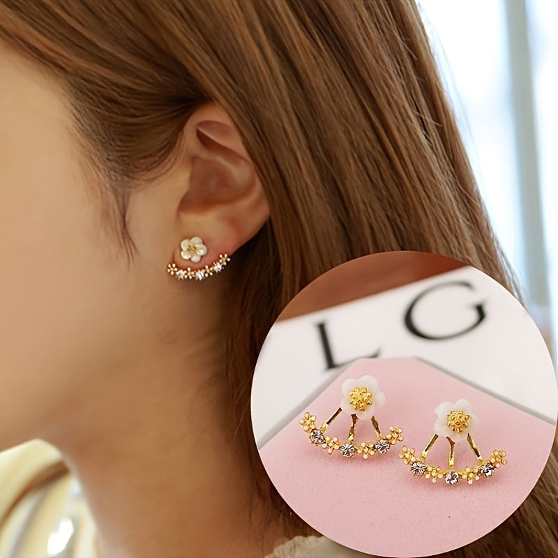 Nayera2 Elegant Daisy Earrings