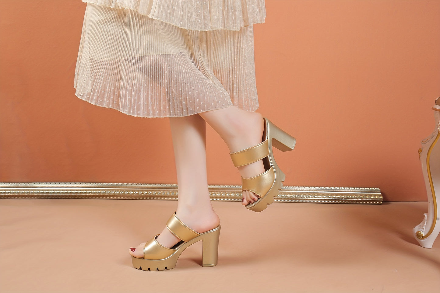 Olfat8 Heeled Sandals