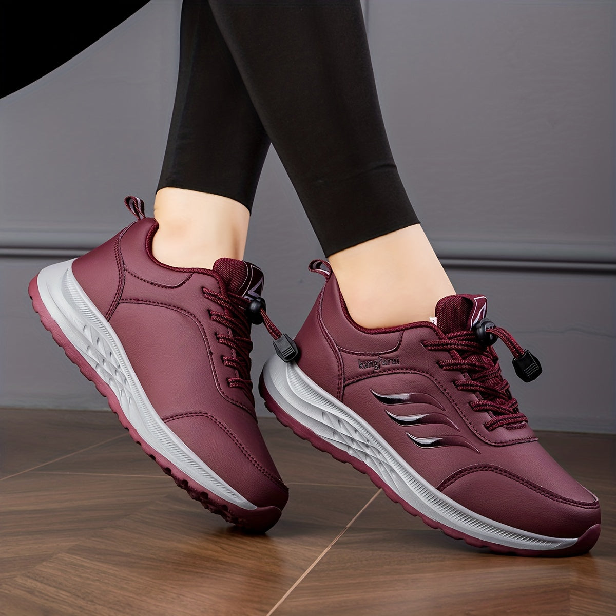 Theodosia2 Sports Shoes