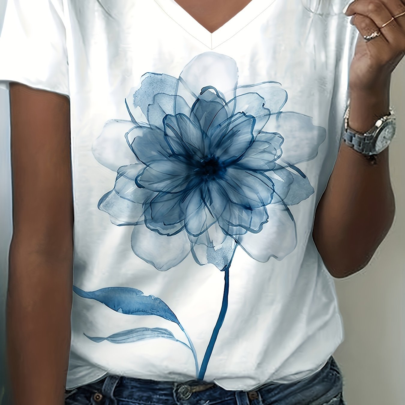 Lillian Floral Print V Neck T-shirt