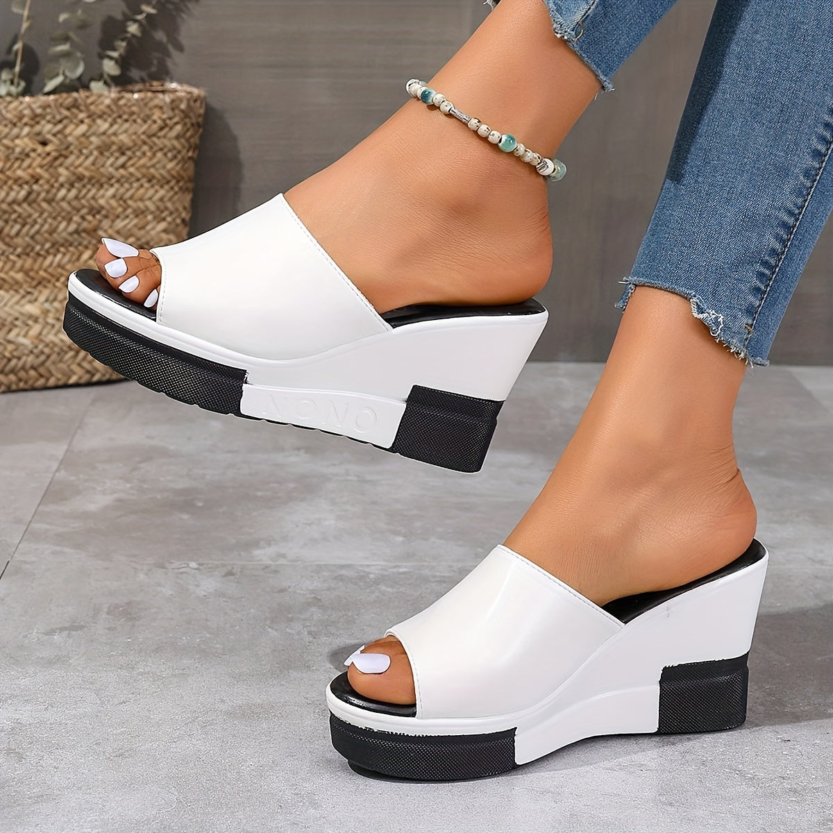 Olfat4 Wedge Sandals