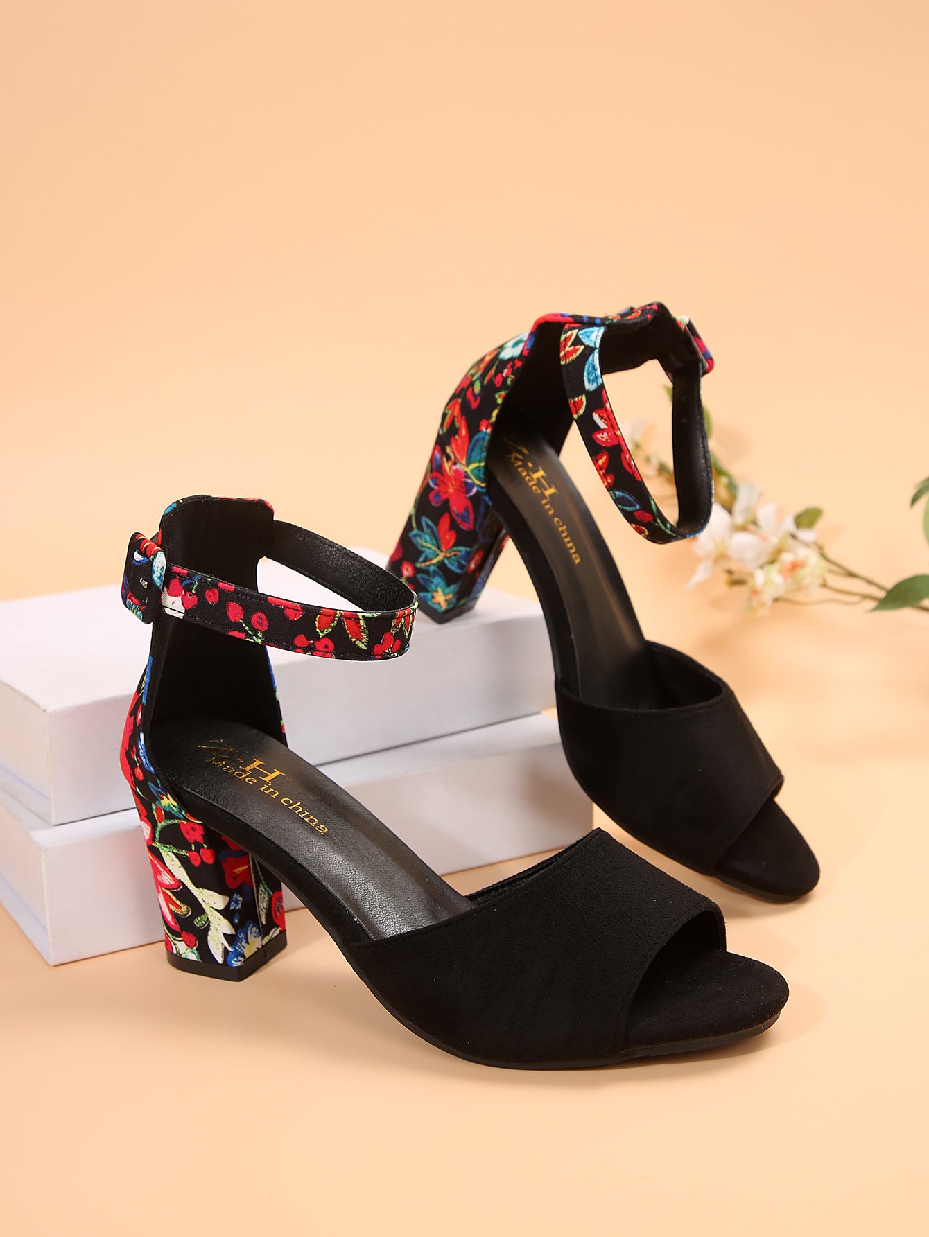 Lilli6 Heel Sandals