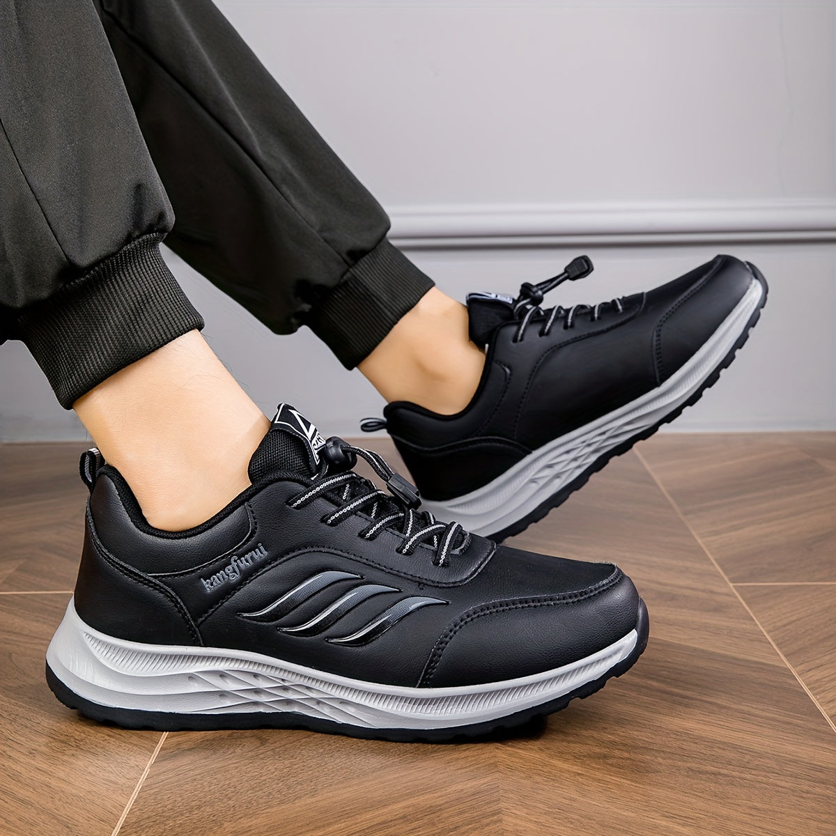 Theodosia2 Sports Shoes