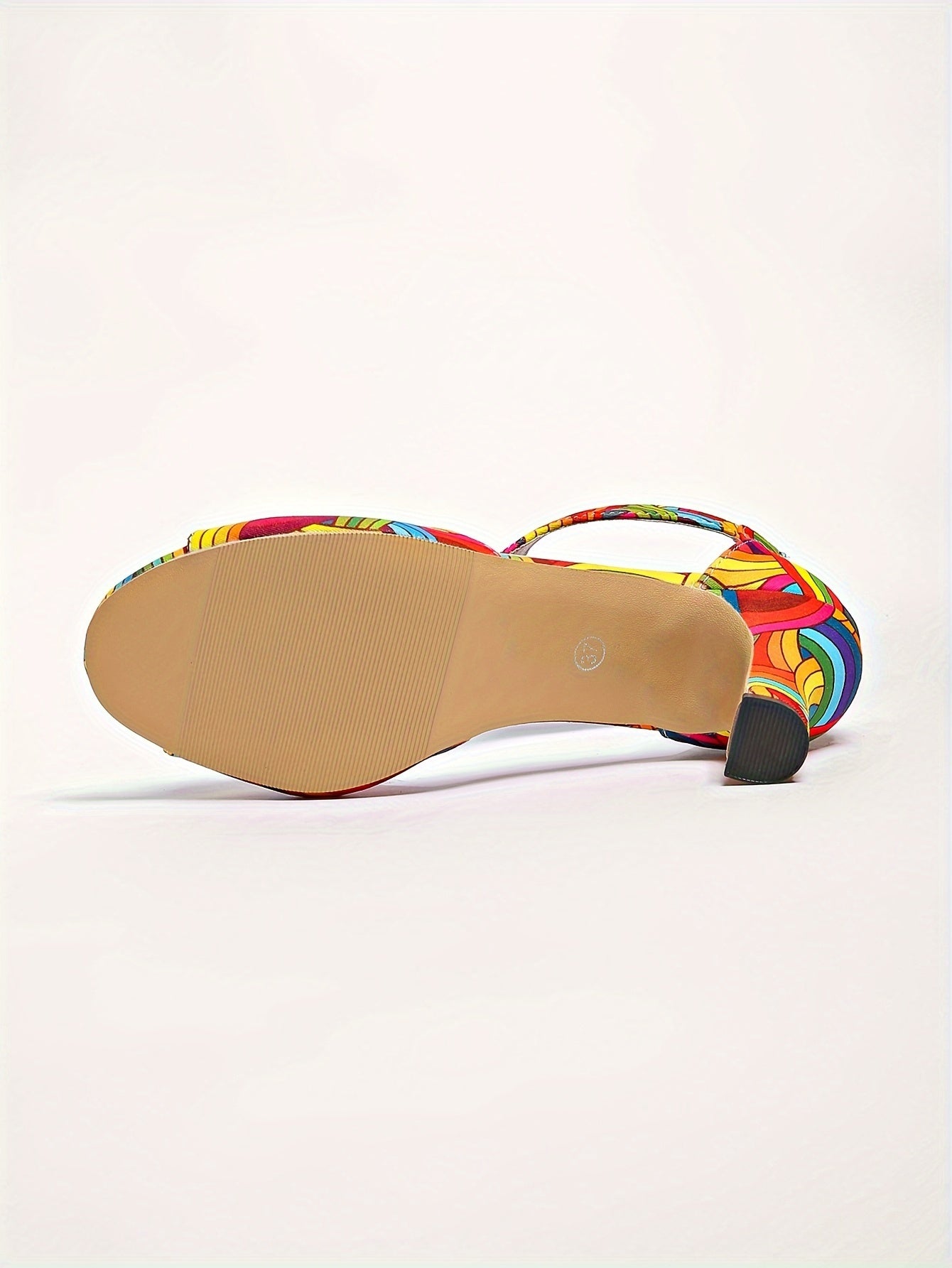 Lilli7 Peep-Toe Sandals