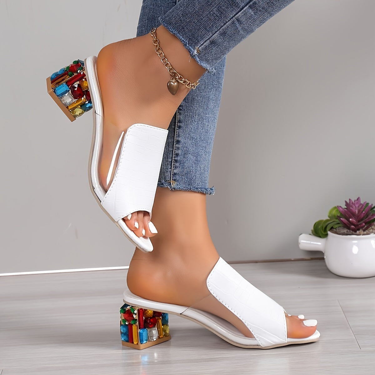 Olfat12 Chunky Heel Sandals