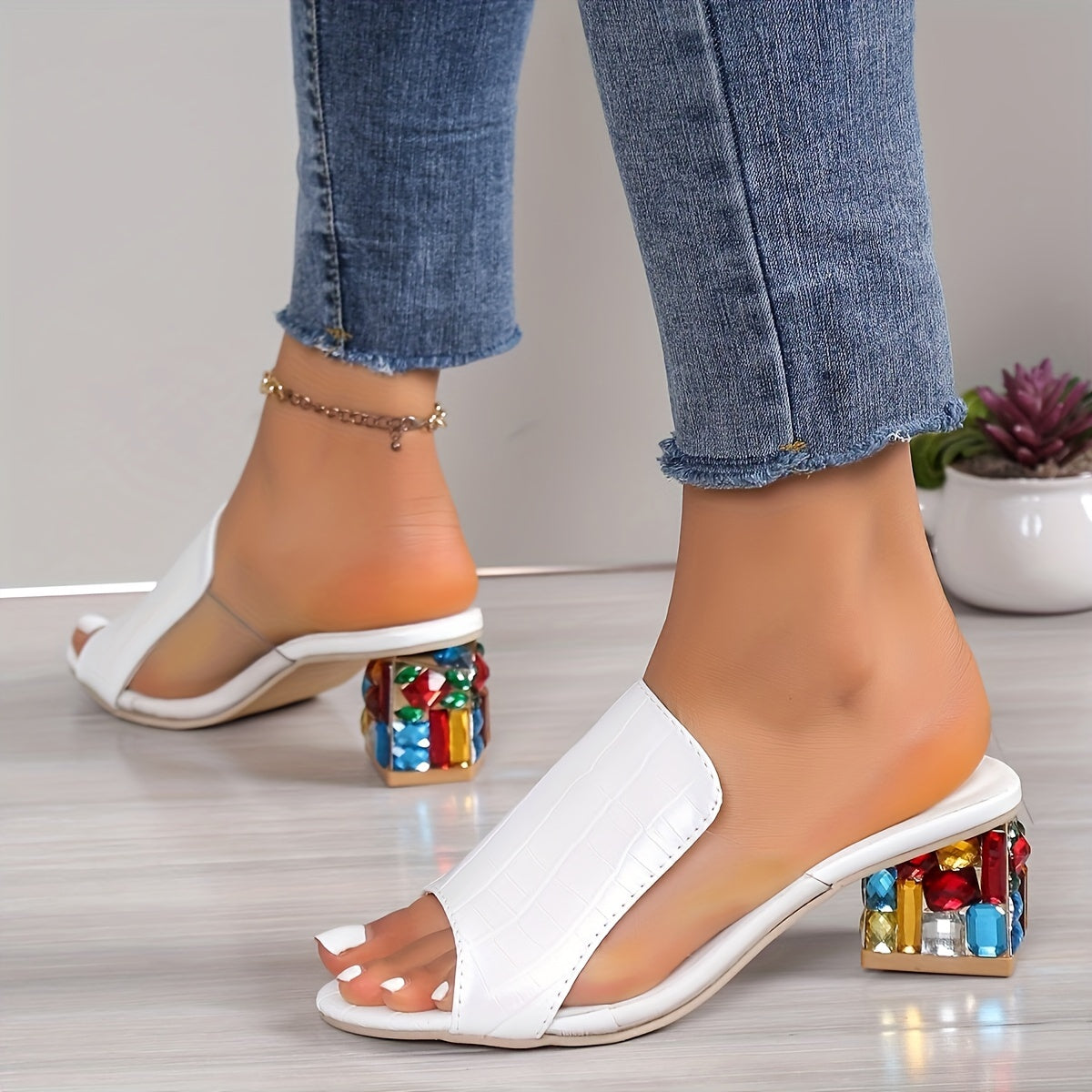 Olfat12 Chunky Heel Sandals