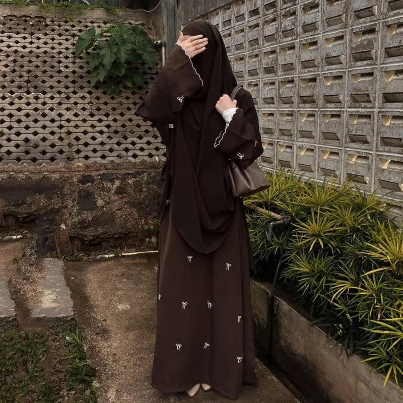 Somaya Embroidery Abaya
