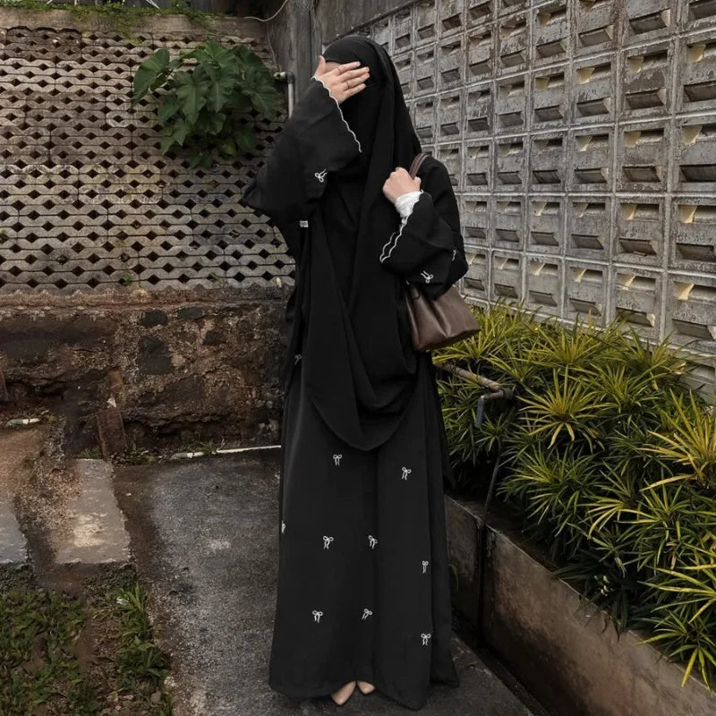 Somaya Embroidery Abaya