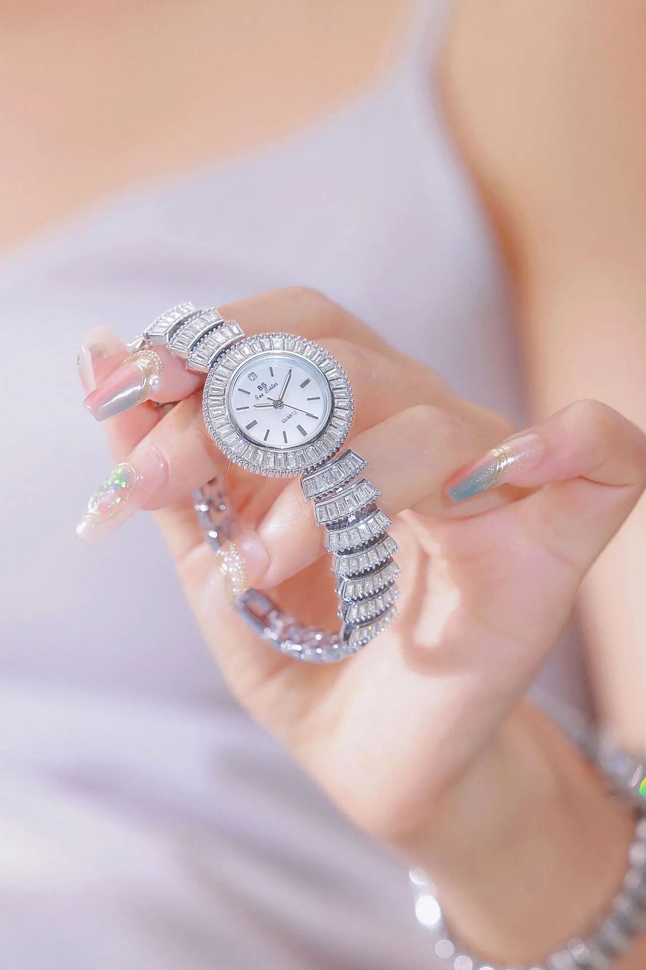 Dimah Luxury Woman Watch
