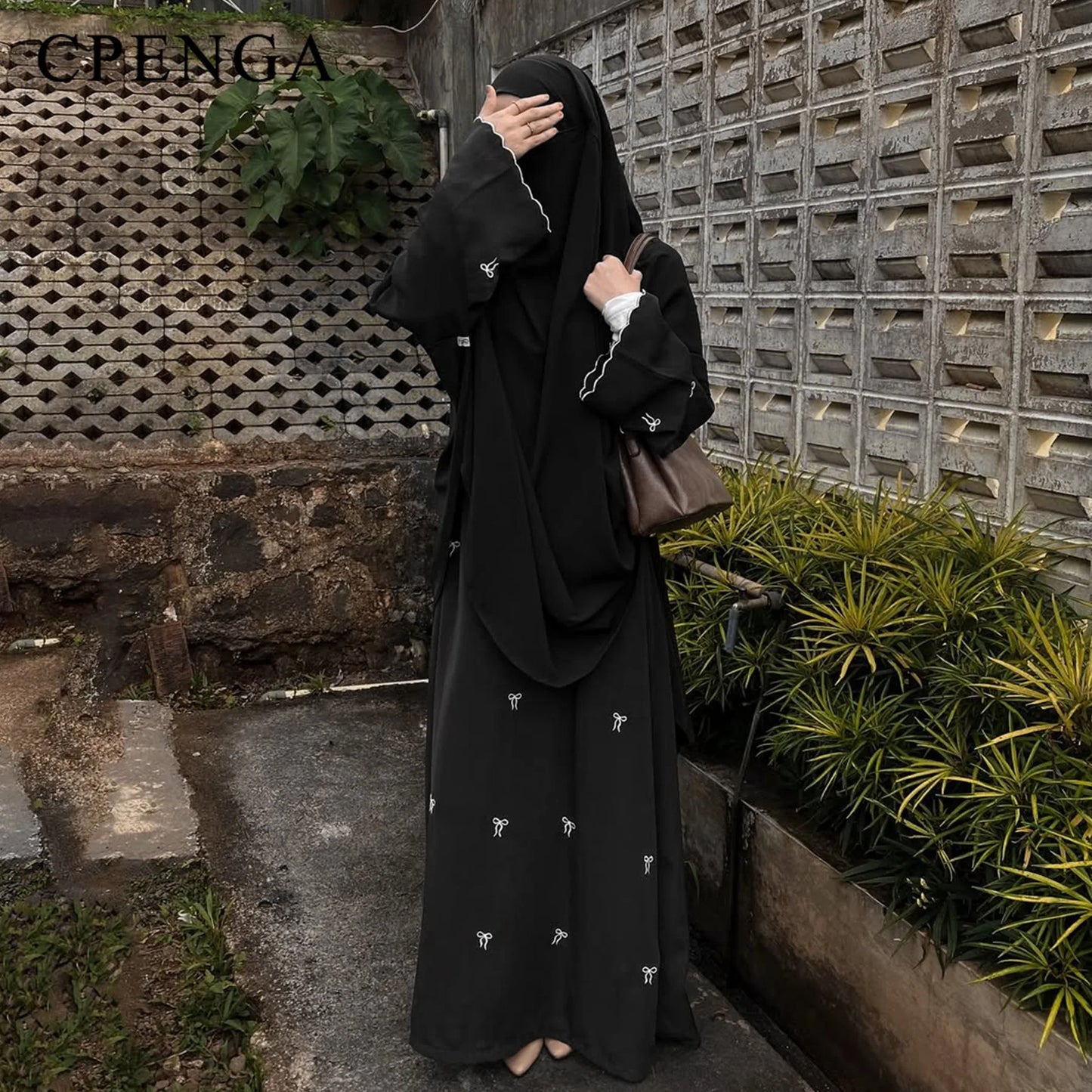 Somaya Embroidery Abaya