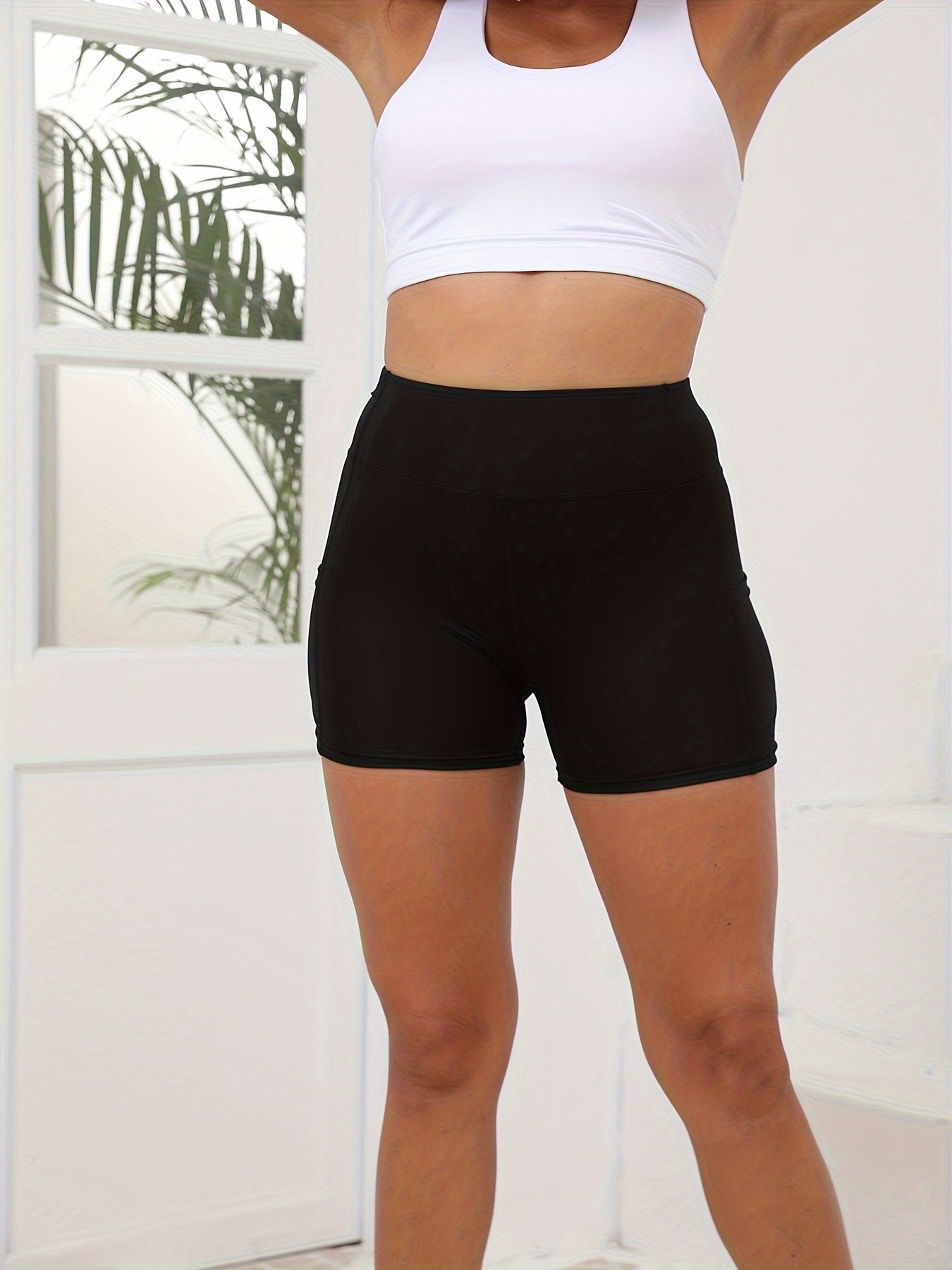 Audrey Yoga Shorts with Pocket