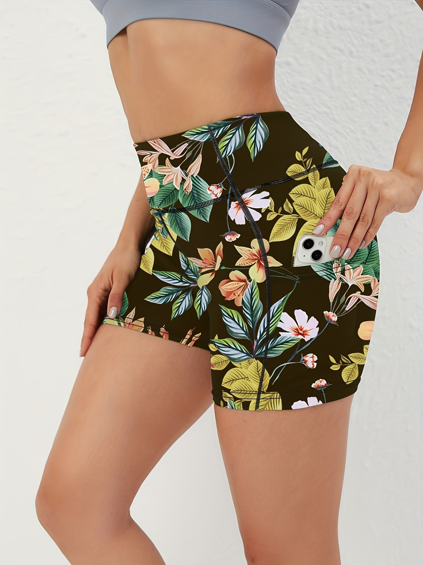 Audrey Yoga Shorts with Pocket