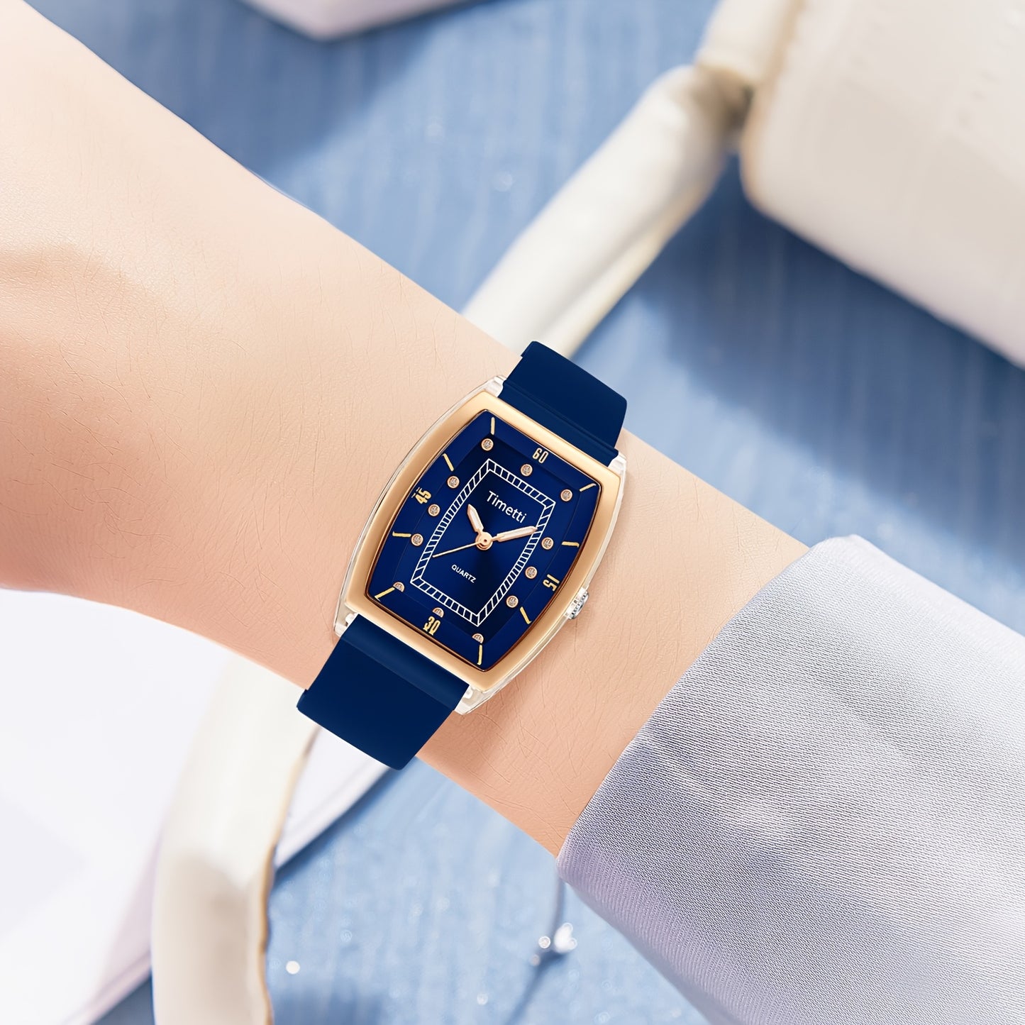 Nova Women's Quartz Watch