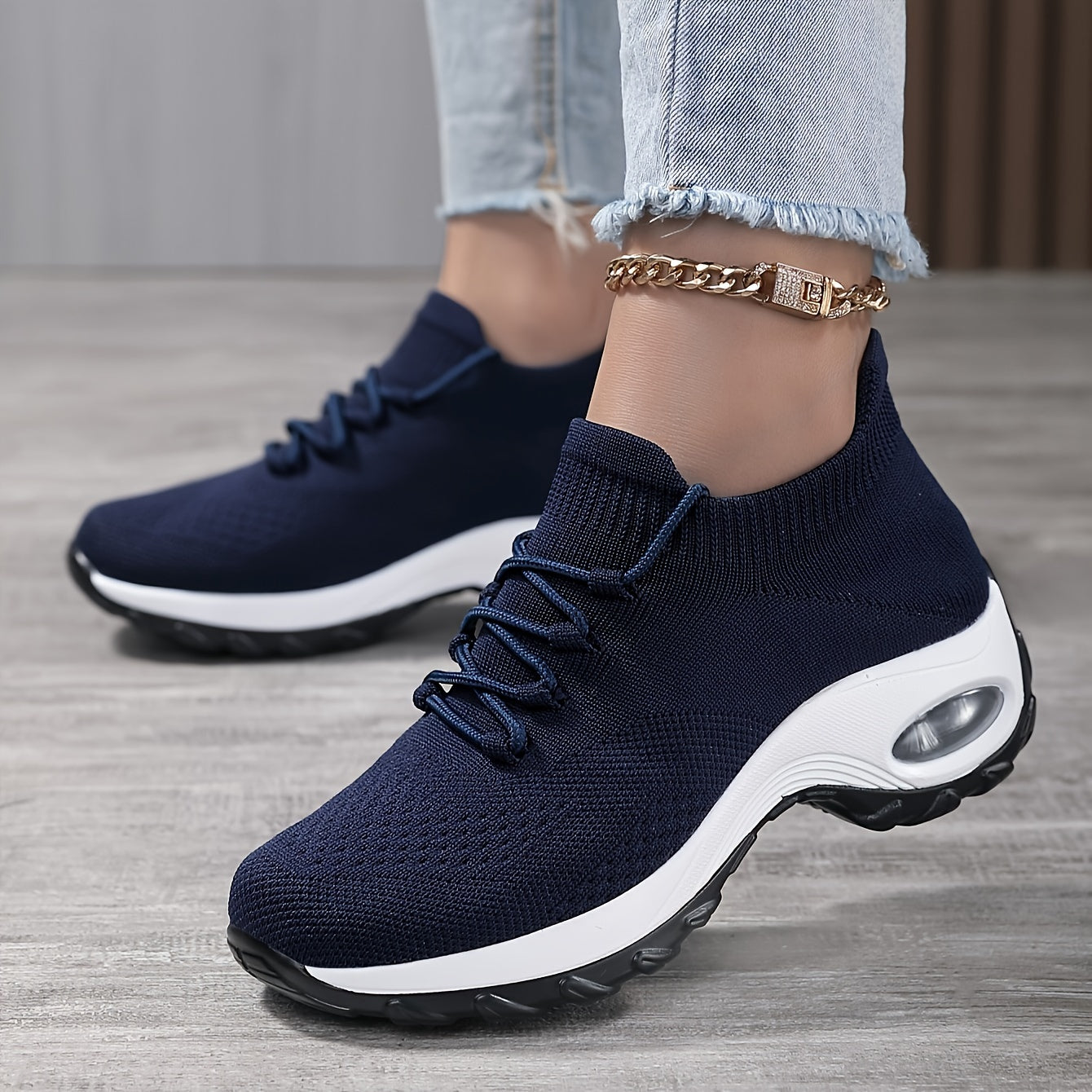 Urania3 Sports Shoes