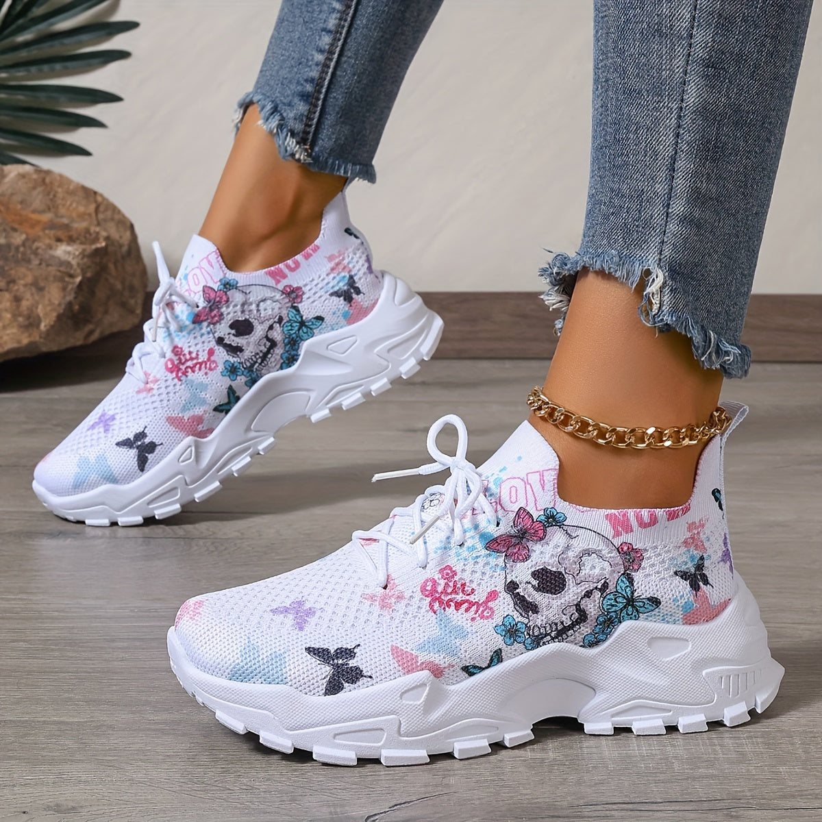 Zoe Sports Sneakers