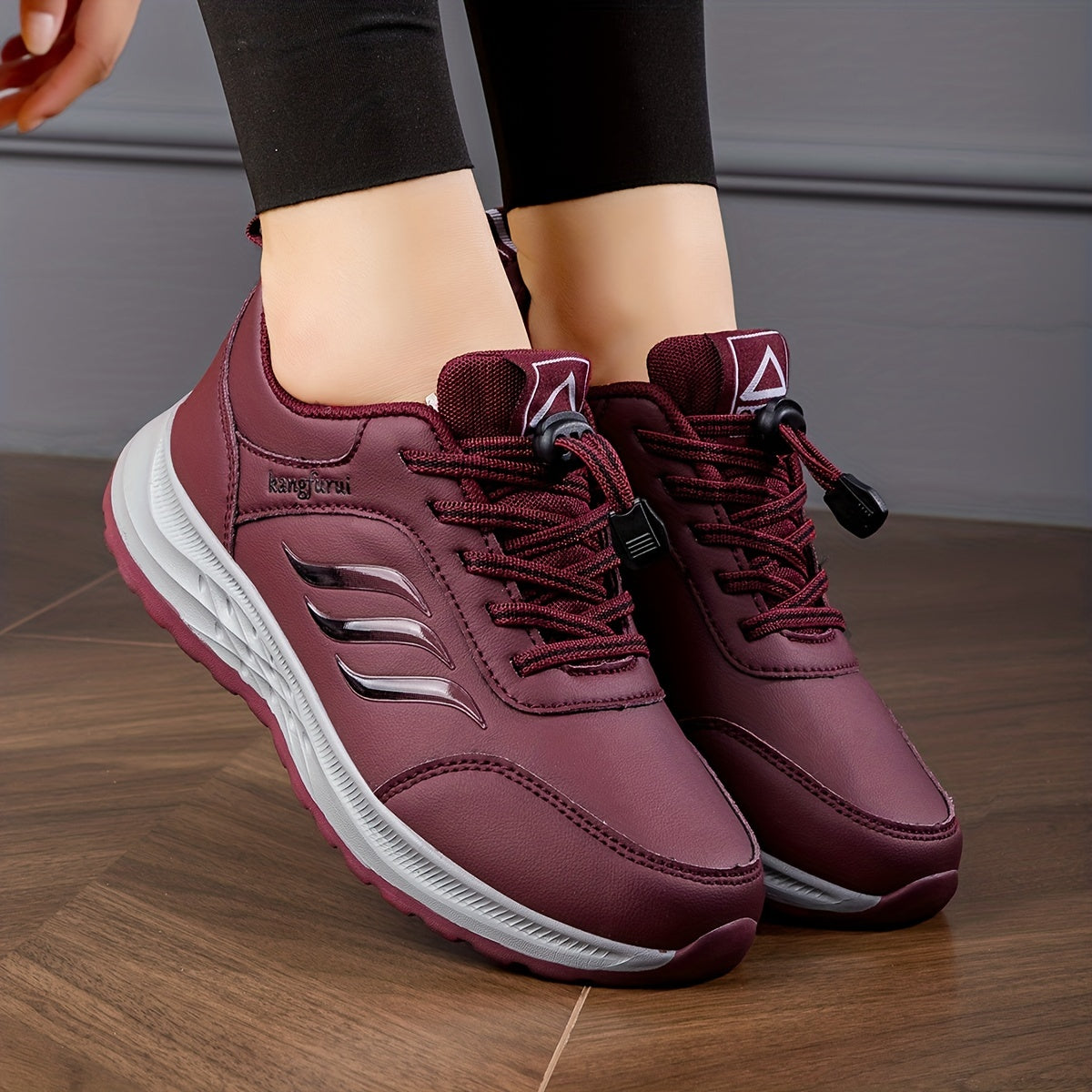 Theodosia2 Sports Shoes