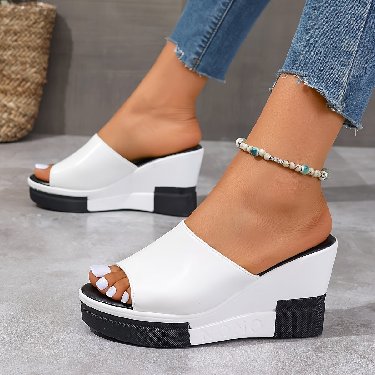 Olfat4 Wedge Sandals