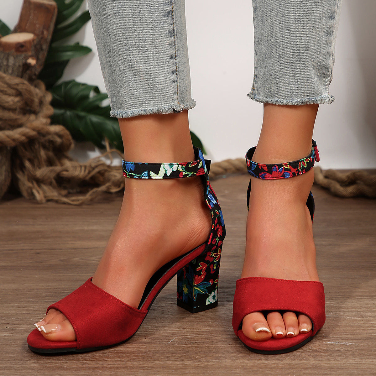 Lilli6 Heel Sandals