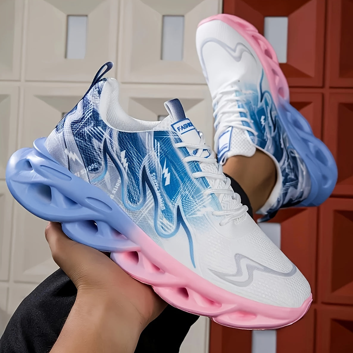 Sonia Sneakers
