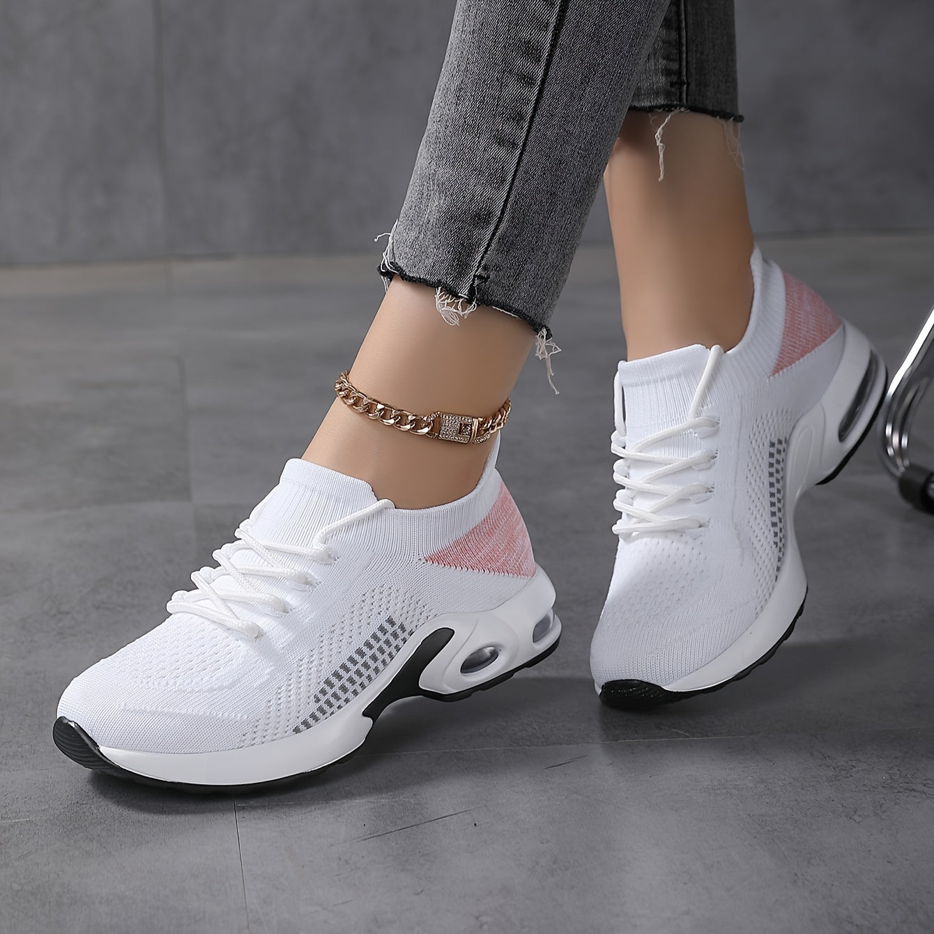 Isla Sneakers