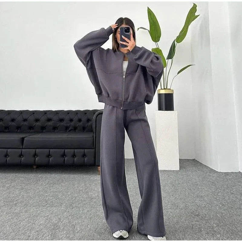 Madlin Sweatshirt Pants Set