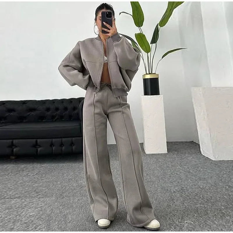 Madlin Sweatshirt Pants Set