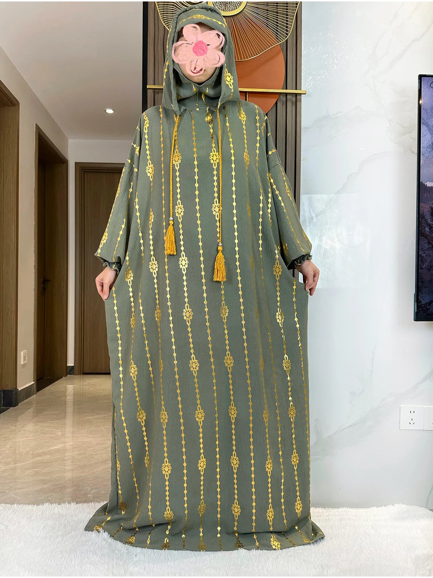 Hijra Muslim Two-Hat Abaya
