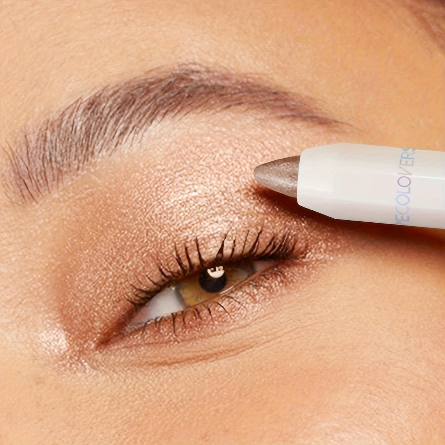 Pearlescent Eyeshadow & Eyeliner Pencil Set