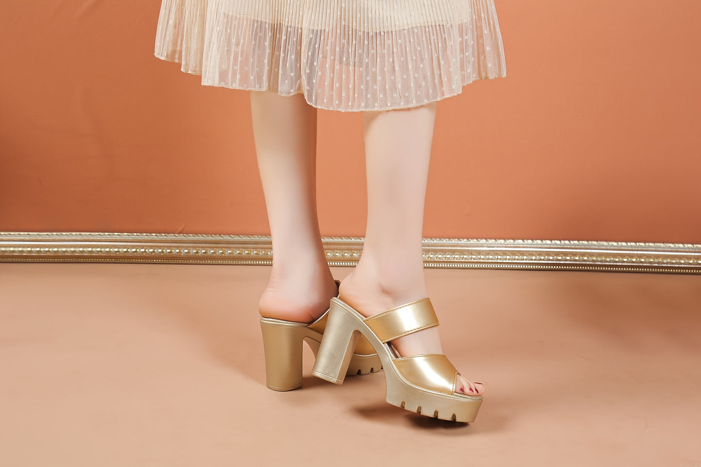 Olfat8 Heeled Sandals