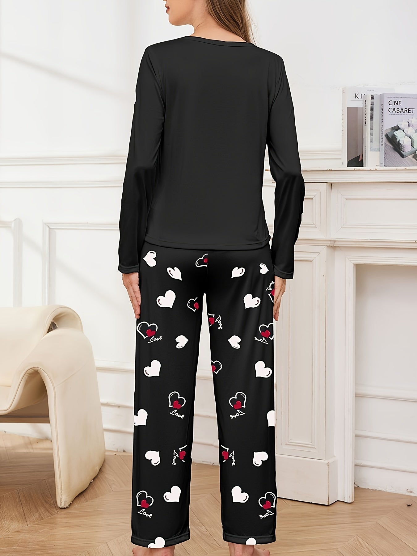 Juliette Warm Heart Print Pajama Set